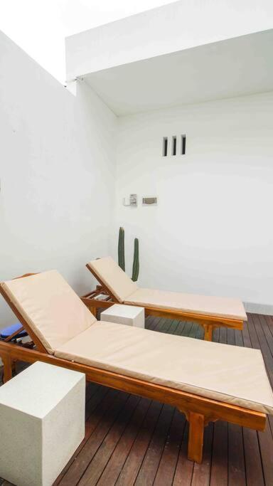 Akmali Drupadi 2 Bedrooms W/pool 5mins To *