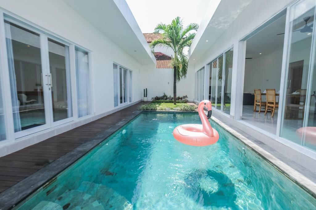 Villa Akmali Drupadi 2 Bedrooms W/pool 5mins To